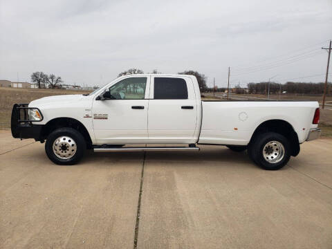 2018 RAM 3500 for sale at MANGUM AUTO SALES in Duncan OK