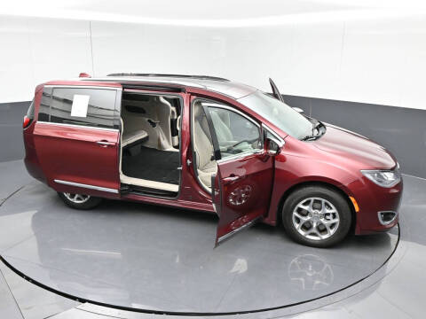 2017 Chrysler Pacifica Limited