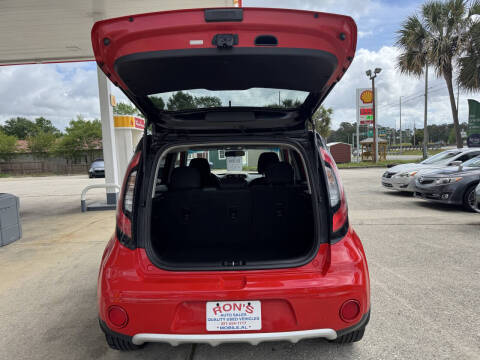 2017 Kia Soul +