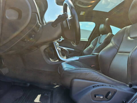 2015 Volvo S60 T6 Drive-E Platinum