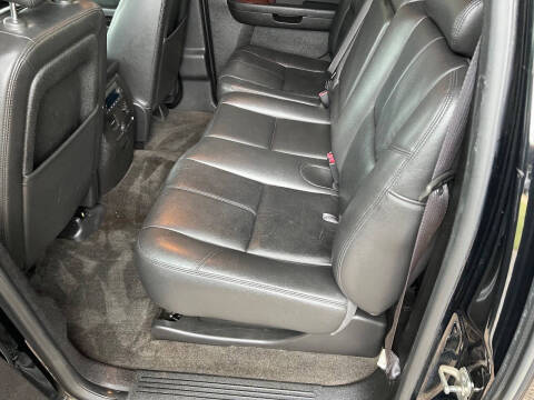 2013 Chevrolet Avalanche LT Black Diamond