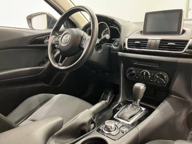 2016 Mazda MAZDA3 i Sport