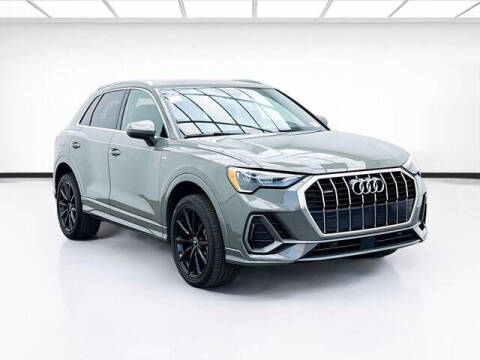 2022 Audi Q3 quattro S line Premium 45 TFSI