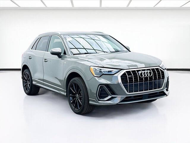 2022 Audi Q3 quattro S line Premium 45 TFSI