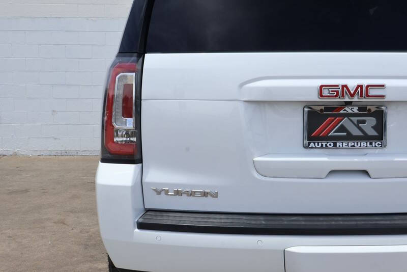 2019 GMC Yukon SLE
