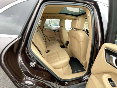 2015 Porsche Macan S