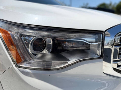 2018 GMC Acadia Denali