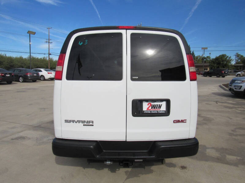 2012 GMC Savana 3500