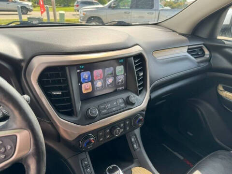 2017 GMC Acadia Denali