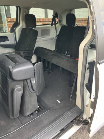 2016 Dodge Grand Caravan SXT Plus