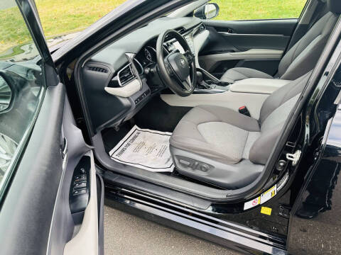 2019 Toyota Camry LE