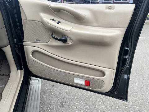 2000 Ford Expedition Eddie Bauer