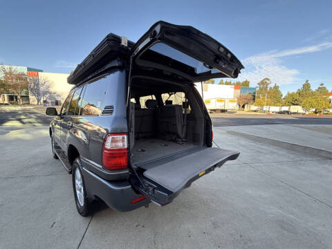 2005 Lexus LX 470