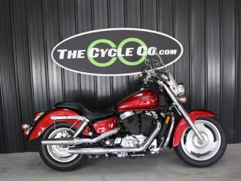 2004 Honda VT 1100 SABRE for sale at THE CYCLE CO in Columbus OH