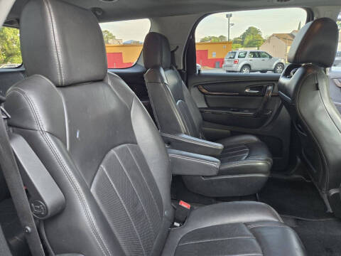 2016 GMC Acadia Denali