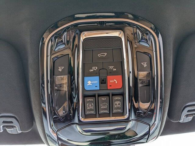 2024 Jeep Grand Wagoneer Series III