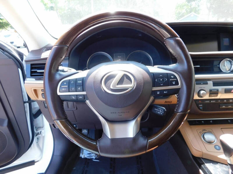 2016 Lexus ES 350
