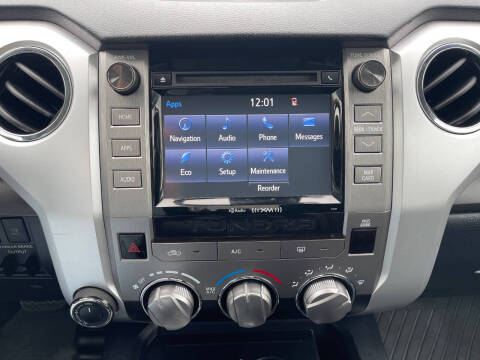 2018 Toyota Tundra SR5