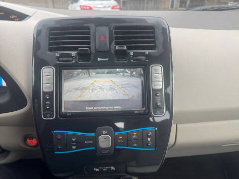 2012 Nissan LEAF SV
