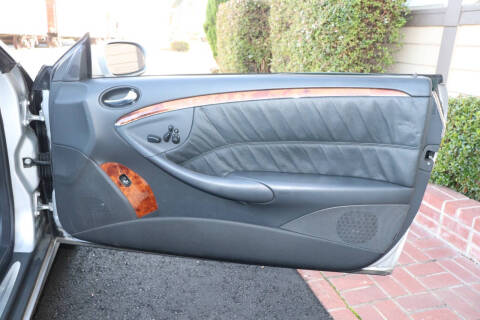 2005 Mercedes-Benz CLK CLK 320