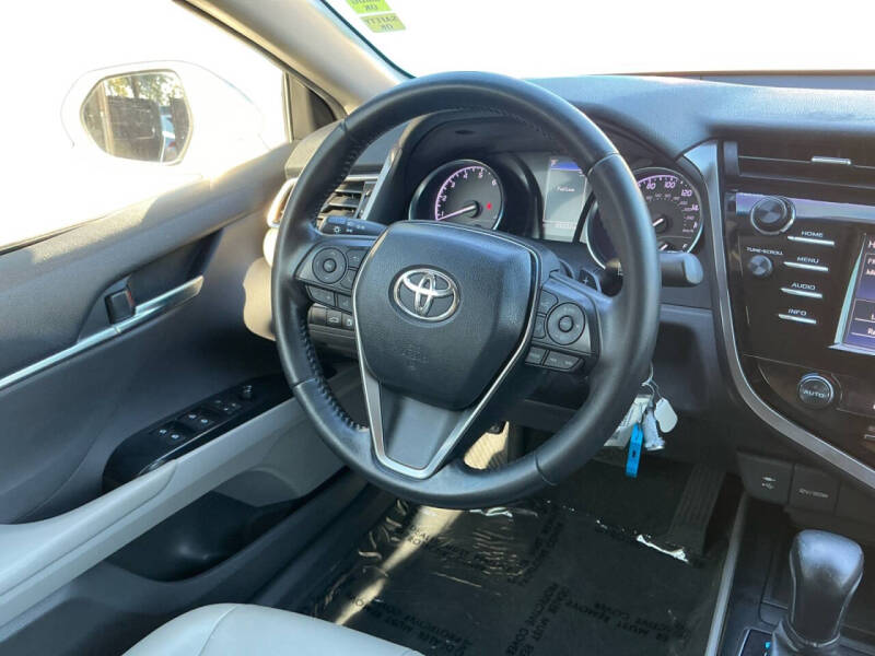 2018 Toyota Camry LE