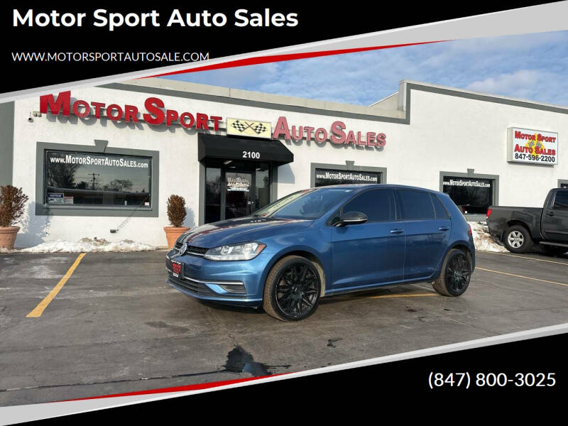 2019 Volkswagen Golf SE's photo