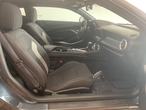 2022 Chevrolet Camaro LS