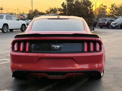 2015 Ford Mustang