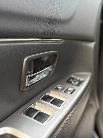 2020 Mitsubishi Outlander Sport SE