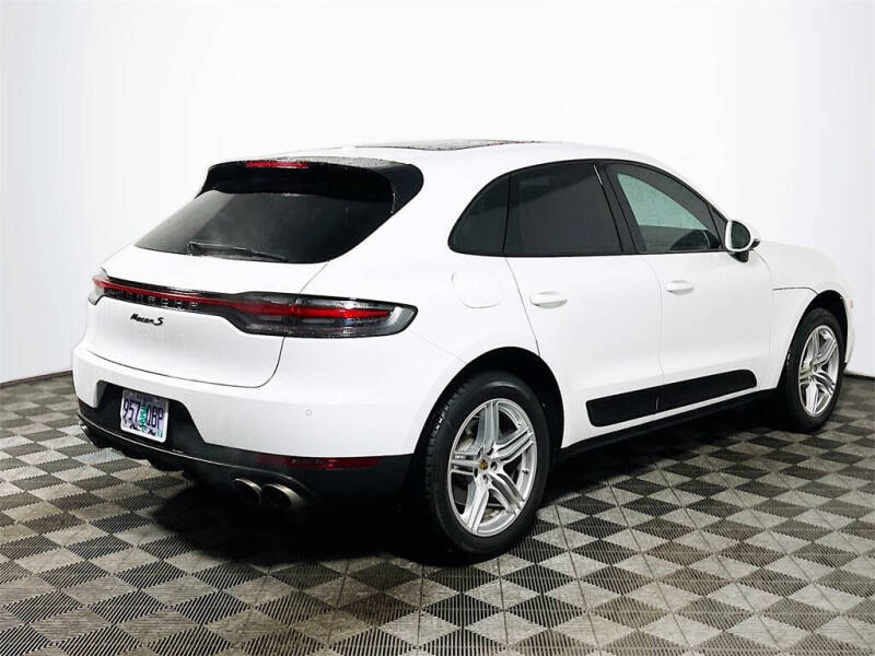 2020 Porsche Macan S