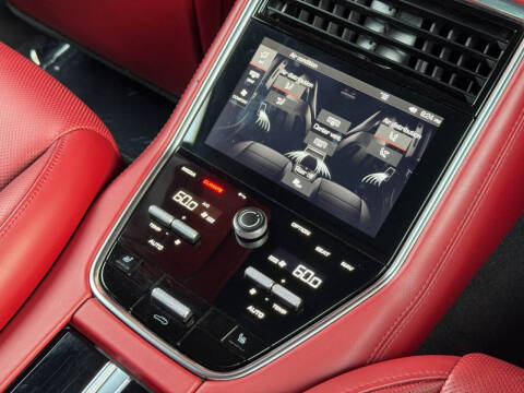 2021 Porsche Panamera