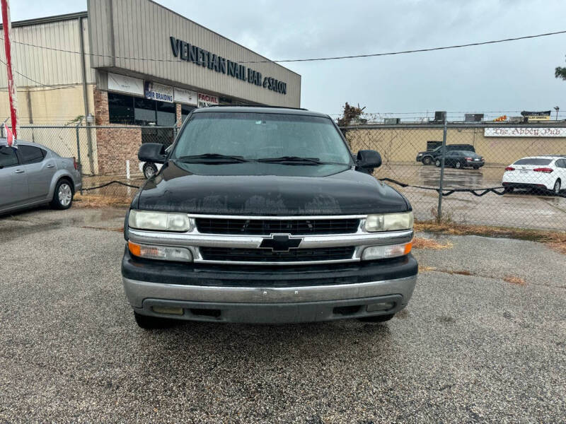 2004 Chevrolet Suburban 1500 LT