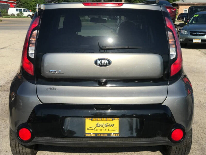 2016 Kia Soul +