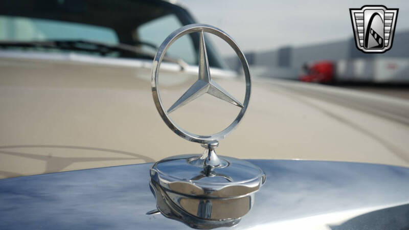 1971 Mercedes-Benz C-Class