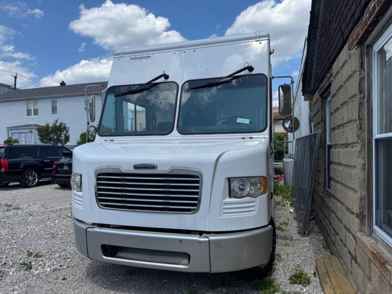 2016 Freightliner MT55 Chassis