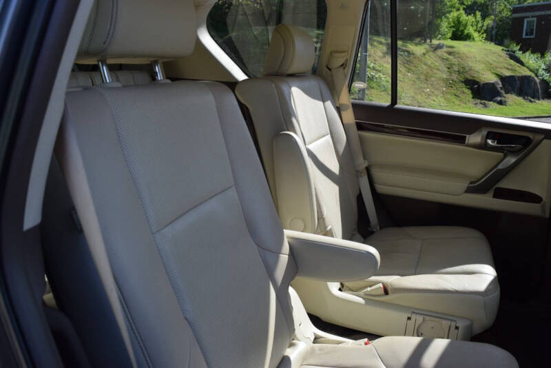 2017 Lexus GX 460