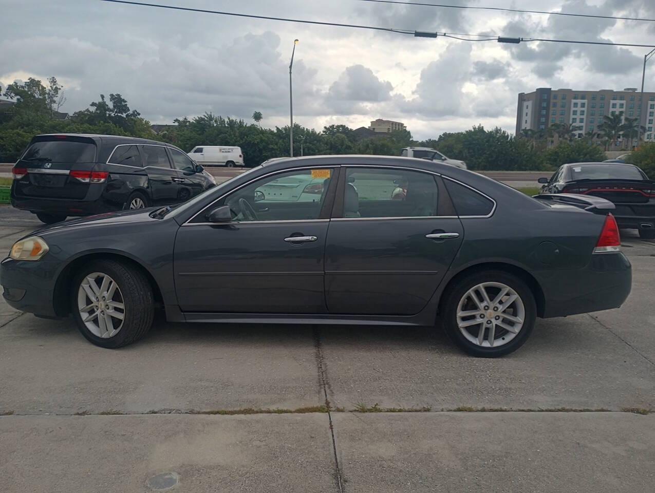 2006 Chevrolet Impala for sale at Auto Outlet Of Manatee in Palmetto, FL