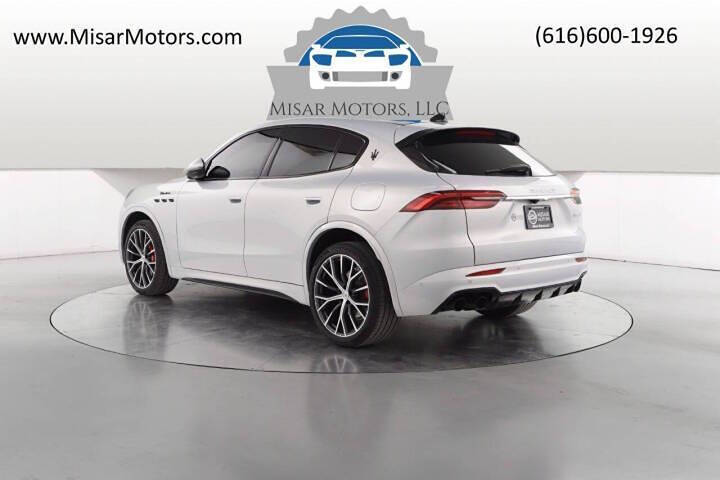 2023 Maserati Grecale Modena