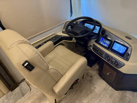 2020 Tiffin Allegro RED