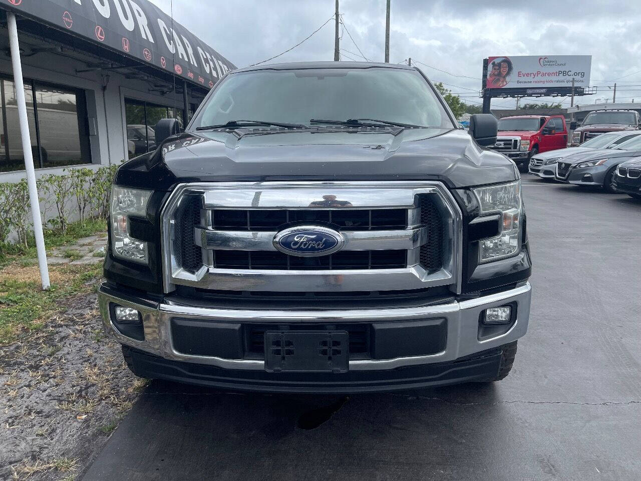 2017 Ford F-150  - $21,900