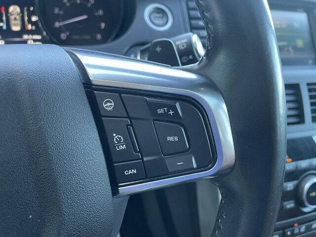 2015 Land Rover Discovery Sport HSE LUX