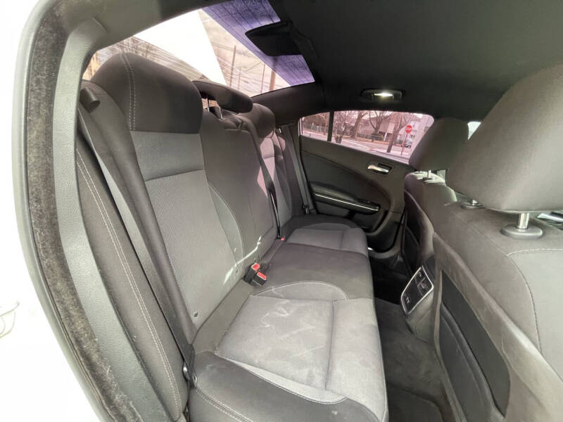 2015 Dodge Charger SE