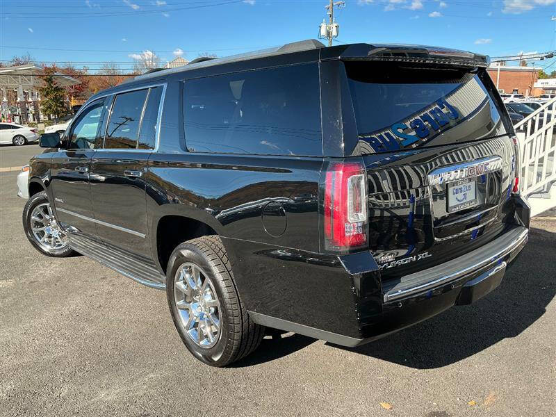 2017 GMC Yukon XL Denali