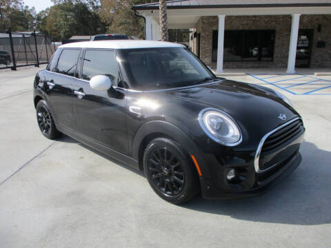 2017 MINI Hardtop 4 Door Cooper