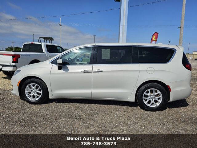 2017 Chrysler Pacifica Touring Plus