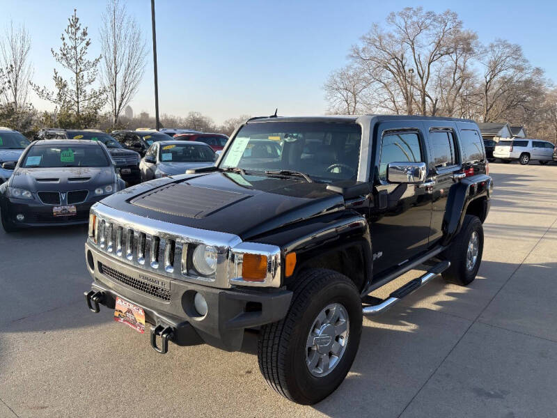 2007 HUMMER H3 for sale at Azteca Auto Sales LLC in Des Moines IA