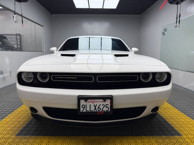 2020 Dodge Challenger SXT