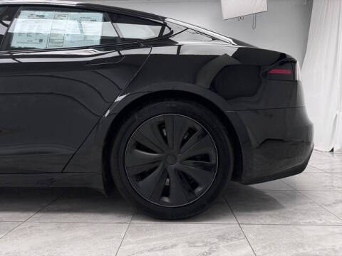 2023 Tesla Model S Standard Range