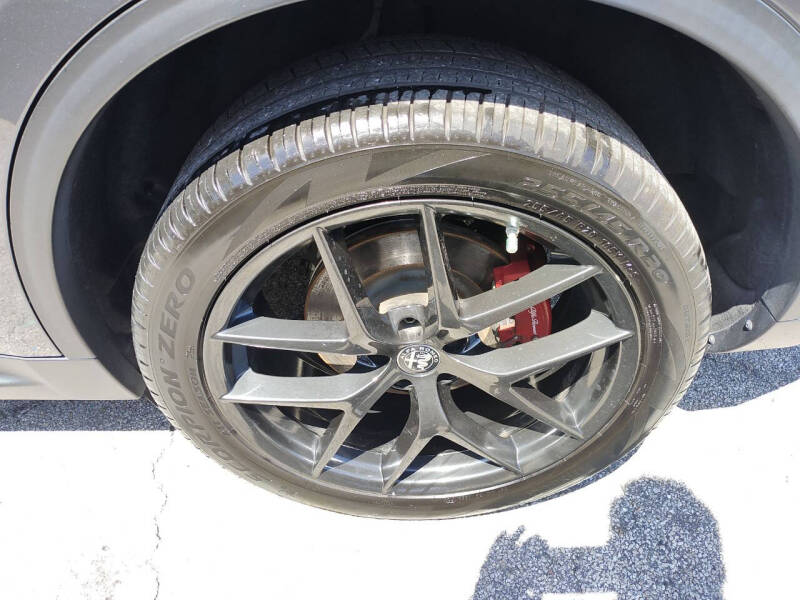 2019 Alfa Romeo Stelvio Ti