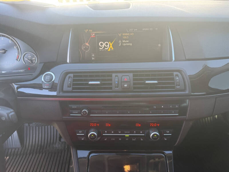 2016 BMW 5 Series 528i